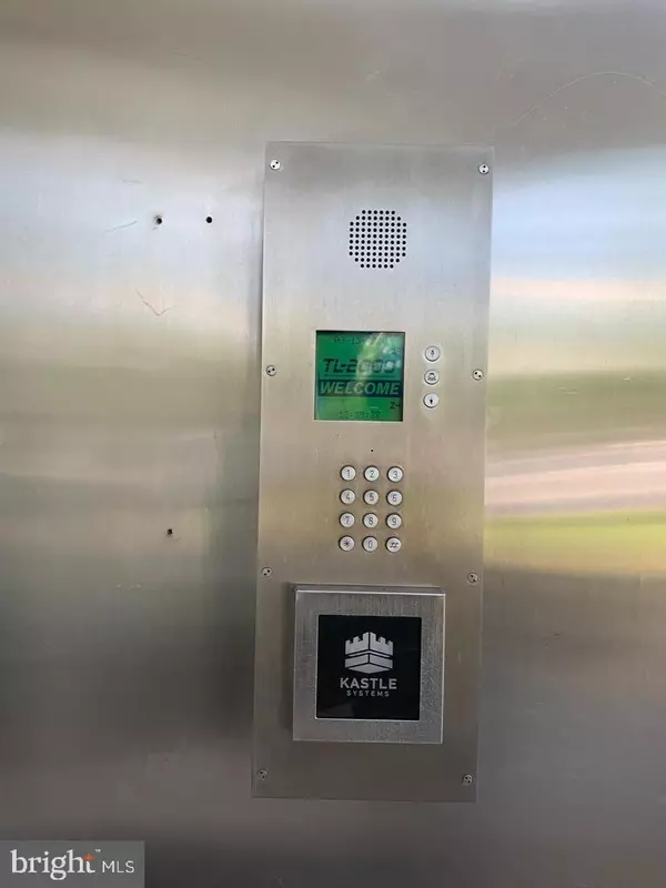 Hyattsville, MD 20782,1009 CHILLUM RD #403