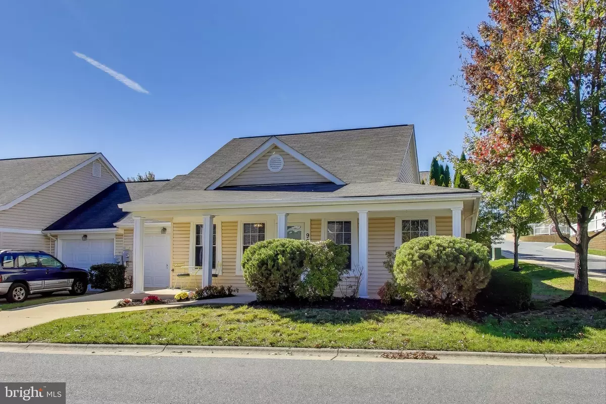 Mount Airy, MD 21771,902 PARADE LN