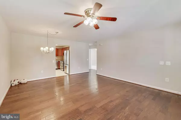 Mount Airy, MD 21771,902 PARADE LN