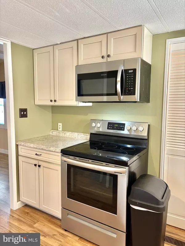 Rio Grande, NJ 08242,164 MAURICE BOULEVARD