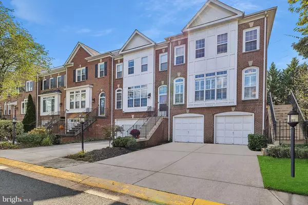 Reston, VA 20190,12228 DORRANCE CT