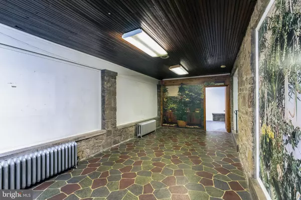 Darby, PA 19023,115 CLIFTON AVE