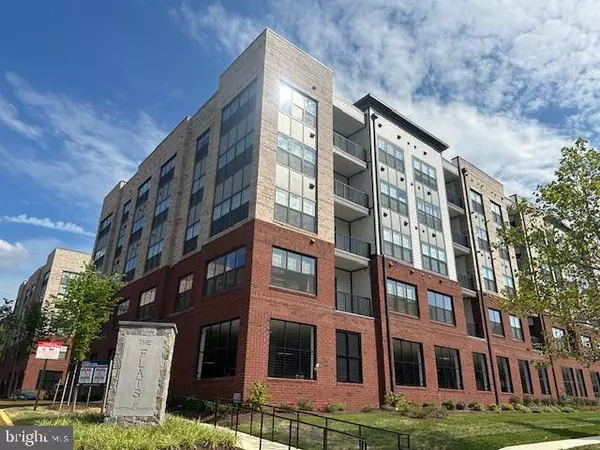 106 SAINT IVES PL #103, Oxon Hill, MD 20745