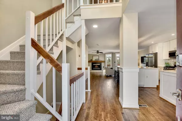 Fairfax, VA 22033,4010 LAKE GLEN RD