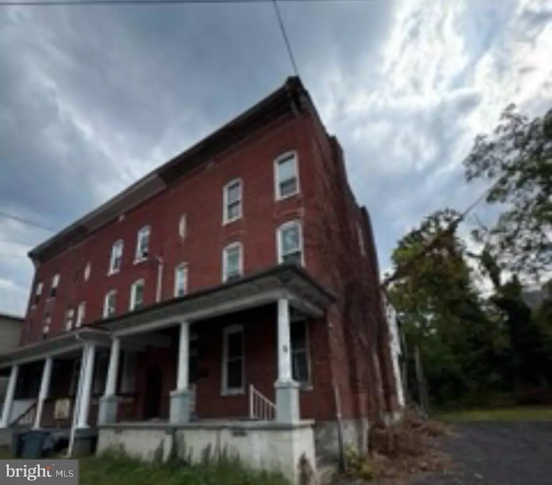 Cumberland, MD 21502,9 N LEE ST