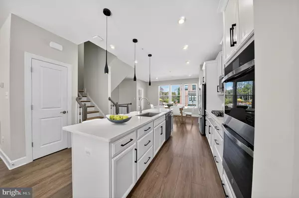 Hyattsville, MD 20782,3507 STELLA BLUE DR