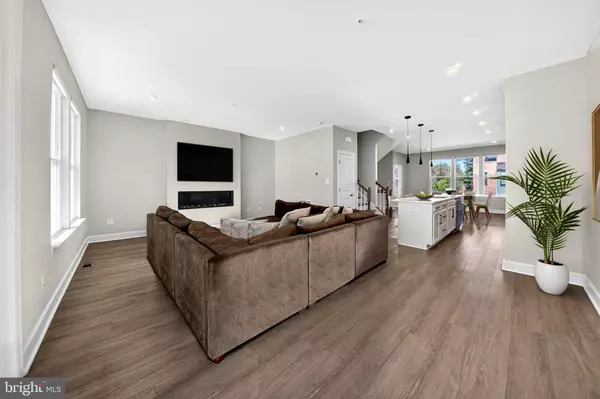 Hyattsville, MD 20782,3507 STELLA BLUE DR