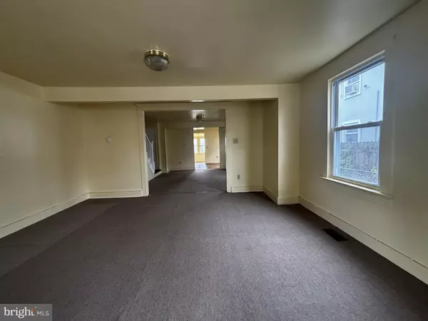 Millville, NJ 08332,2 E VINE ST