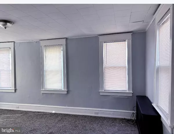 Paulsboro, NJ 08066,719 N DELAWARE ST #C