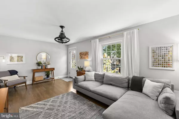 Fredericksburg, VA 22401,425 WOODFORD ST