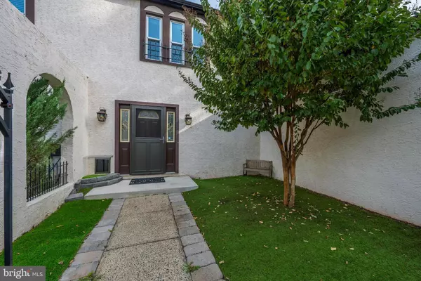 Mount Laurel, NJ 08054,102 UNION MILL TER