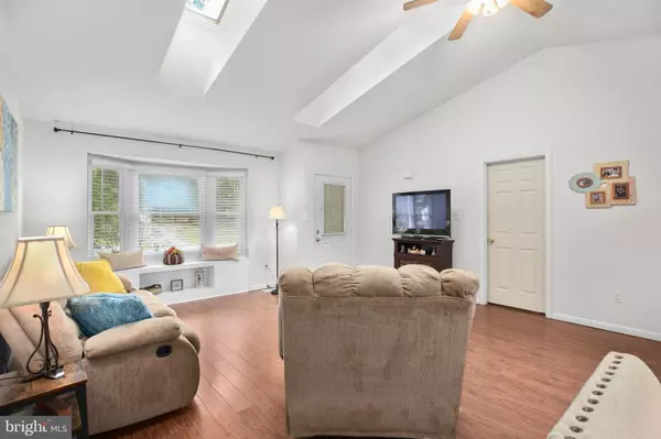 Spotsylvania, VA 22553,10304 BAYBERRY LN