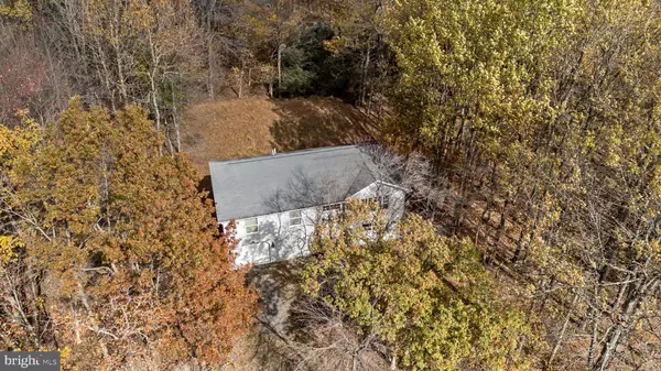 Albrightsville, PA 18210,207 CHIPPEWA TRL