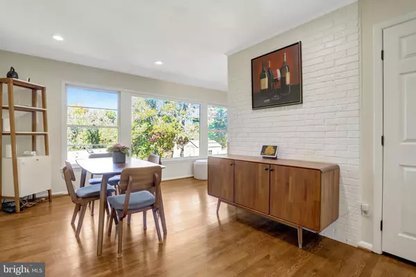 Springfield, VA 22152,7836 ANSON CT