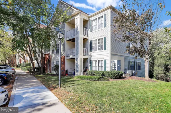 18809 SPARKLING WATER DR #T-3, Germantown, MD 20874