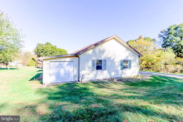 Lewistown, PA 17044,10 FLATLAND RD