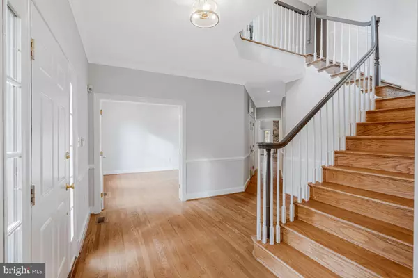 Mclean, VA 22102,1200 CHADSWORTH CT