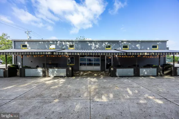 Somers Point, NJ 08244,705 W NEW YORK AVE