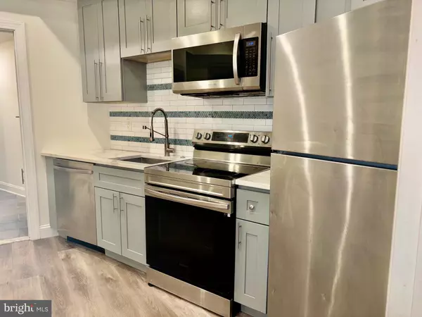 Philadelphia, PA 19128,6601 RIDGE AVE