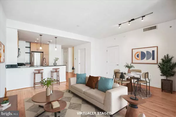 Arlington, VA 22203,820 N POLLARD ST #812