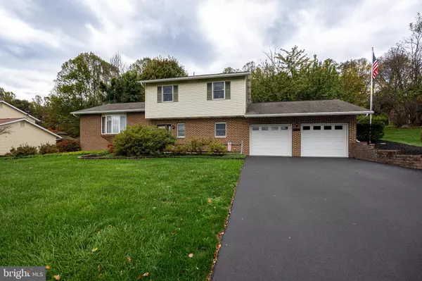 Lewisberry, PA 17339,481 SAN REMO PL