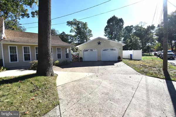 Delran, NJ 08075,1122 S FAIRVIEW ST