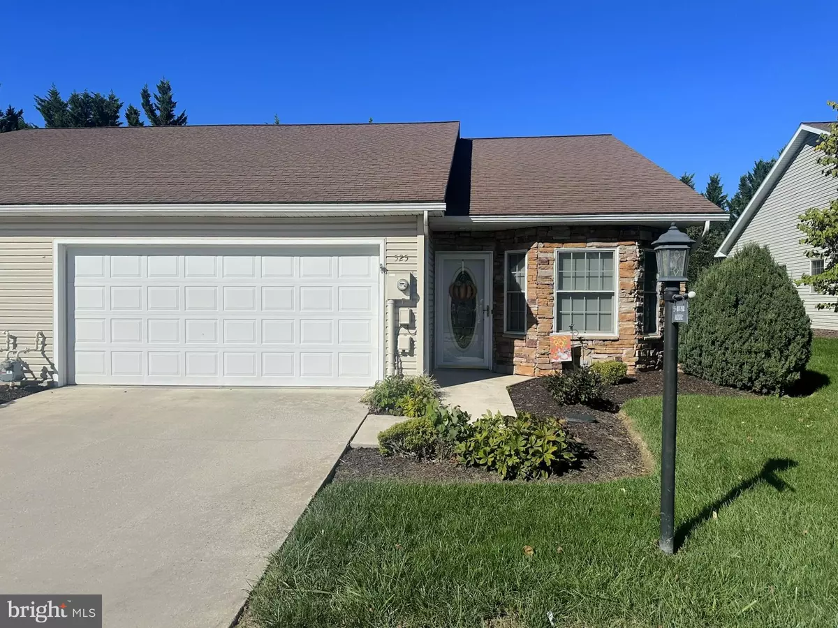 Hanover, PA 17331,525 PARKVIEW LN #113