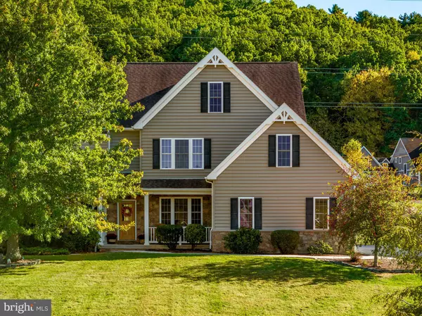 955 SABRA WAY, Danville, PA 17821