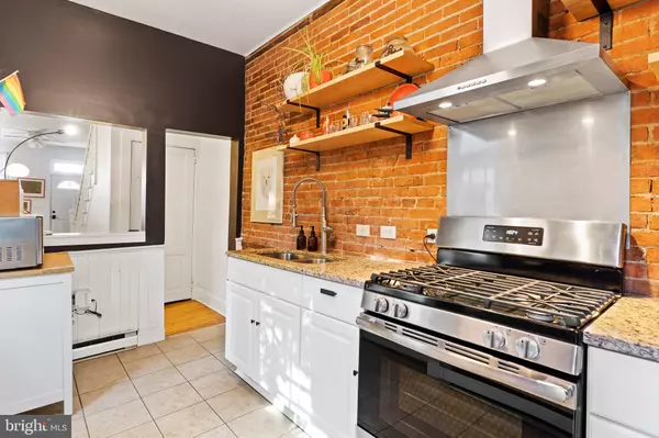 Harrisburg, PA 17104,321 S RIVER ST