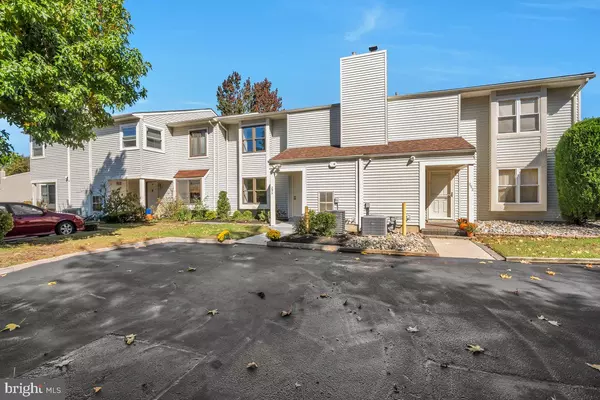 Marlton, NJ 08053,293 IVY CT