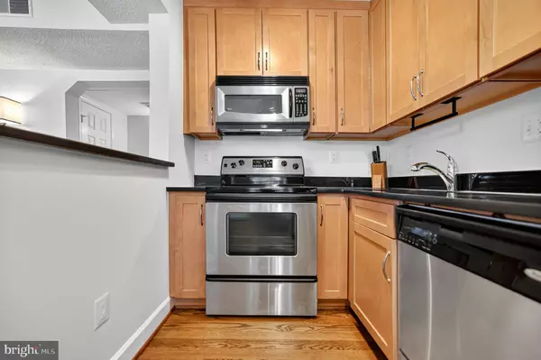 Alexandria, VA 22314,500 N BASHFORD LN #3321