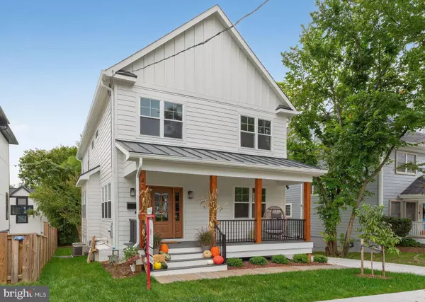 423 N CLEVELAND ST, Arlington, VA 22201