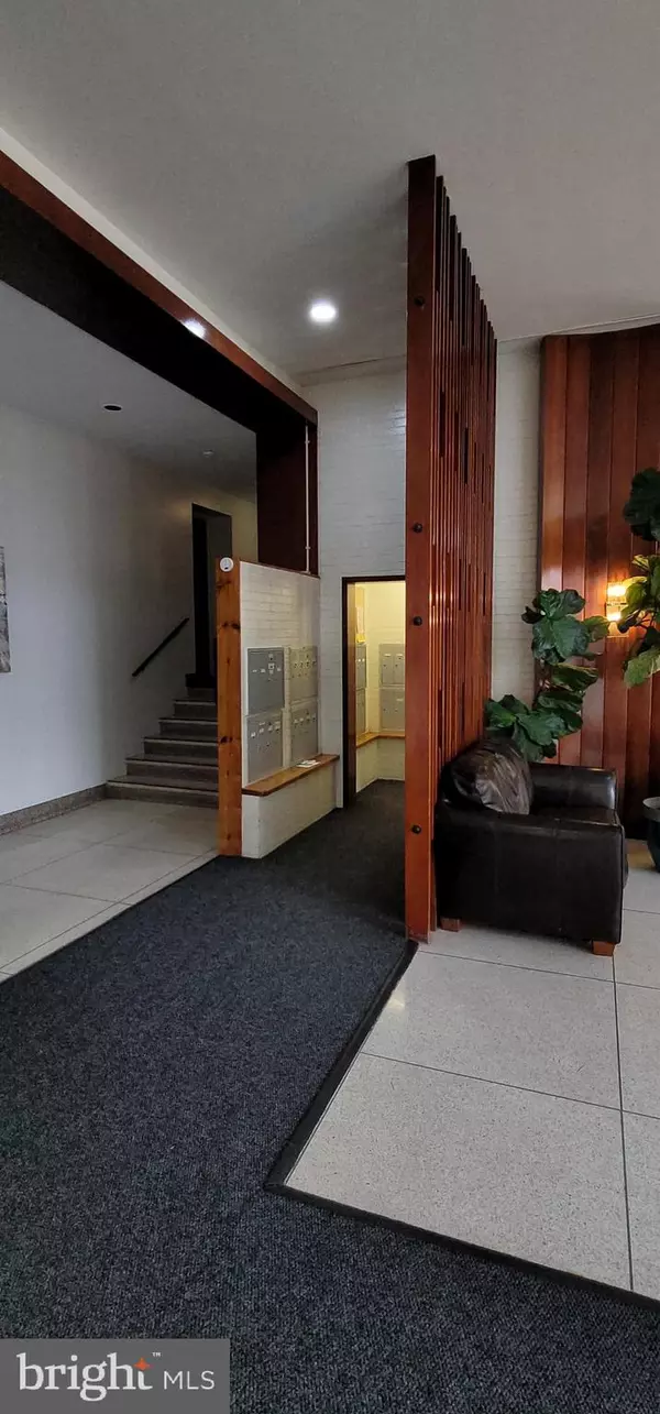 Reading, PA 19602,1517 HILL RD #5G