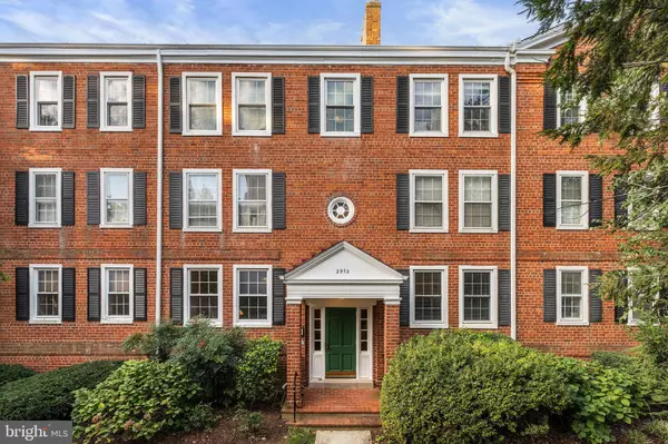 2970 S COLUMBUS ST #A1, Arlington, VA 22206