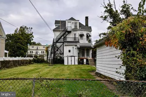 Baltimore, MD 21207,4011 MAINE AVE