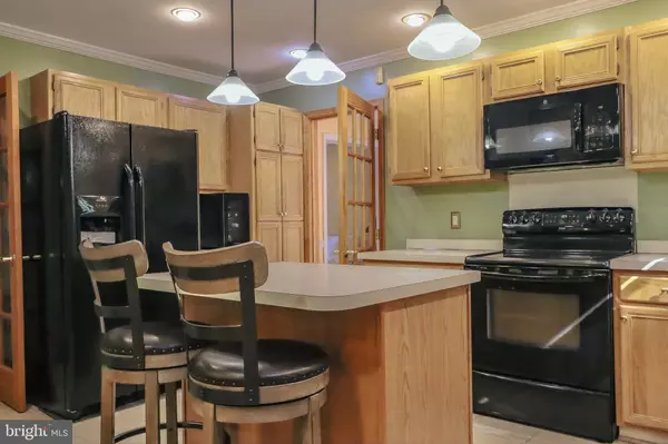 Bear, DE 19701,915 RUE MADORA