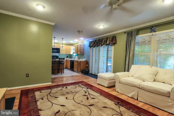 Bear, DE 19701,915 RUE MADORA