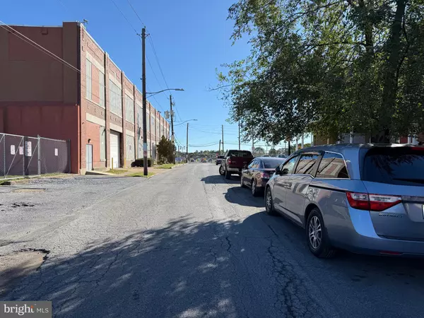 Harrisburg, PA 17104,1351 HOWARD ST