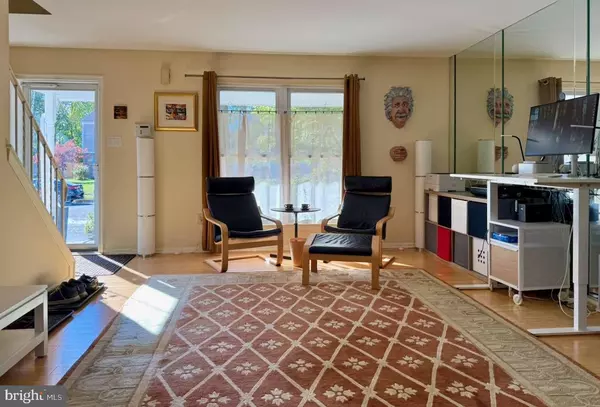 Horsham, PA 19044,18 HUNT DR