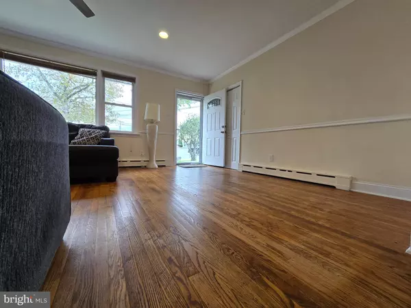 Pennsauken, NJ 08109,5915 LEXINGTON AVE