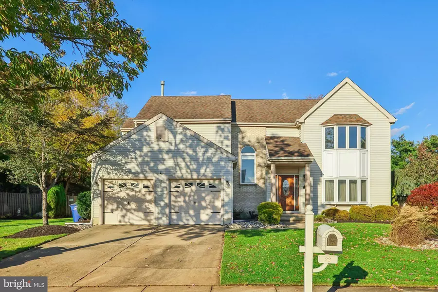 22 HAWK LN, Marlton, NJ 08053