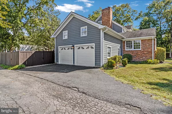 Alexandria, VA 22309,4106 FERRY LANDING RD