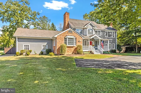 4106 FERRY LANDING RD, Alexandria, VA 22309