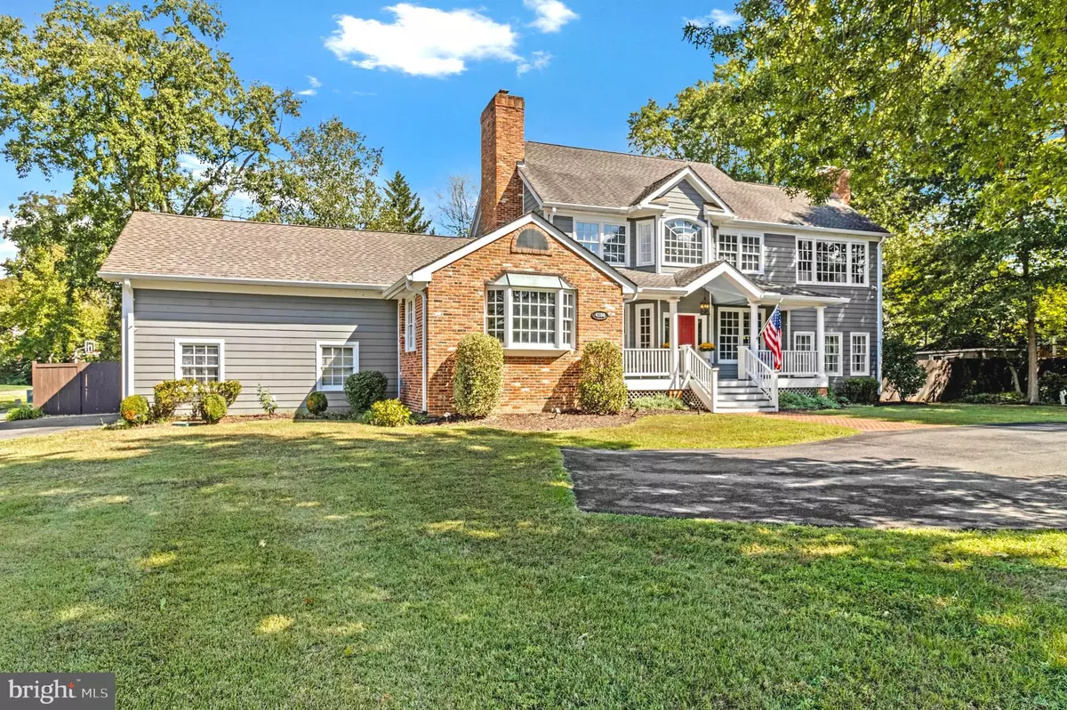 Alexandria, VA 22309,4106 FERRY LANDING RD