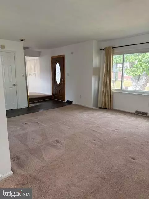New Castle, DE 19720,6 PATRICK HENRY RD