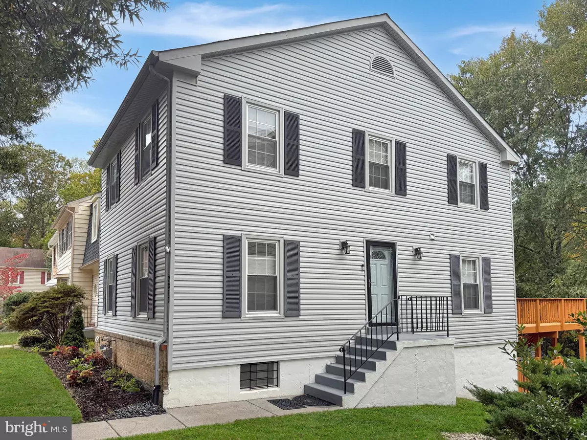 Springfield, VA 22153,7310 EGGAR WOODS LN