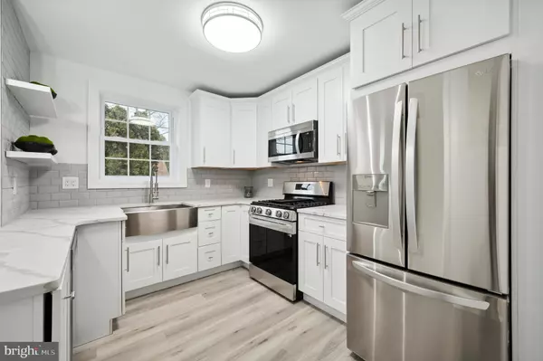 Ardmore, PA 19003,156 EDGEMONT AVE