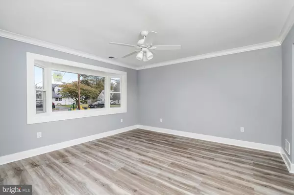 Ewing, NJ 08618,7 BOONE AVE