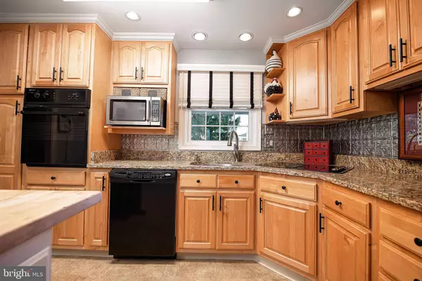 Lutherville Timonium, MD 21093,2404 EASTRIDGE RD