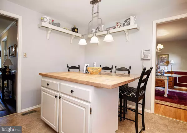 Lutherville Timonium, MD 21093,2404 EASTRIDGE RD